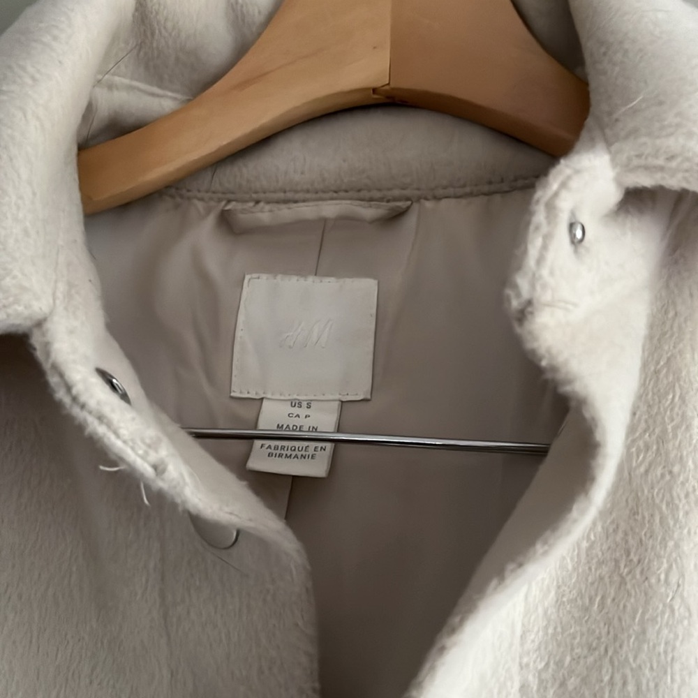 H&M jacket coat - Picture 2 of 4